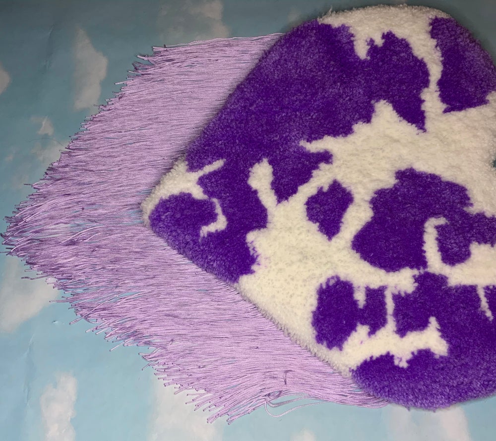 Moo Heart with Fringe in Lavender