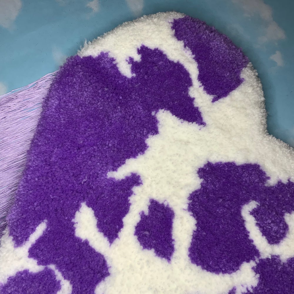 Moo Heart with Fringe in Lavender